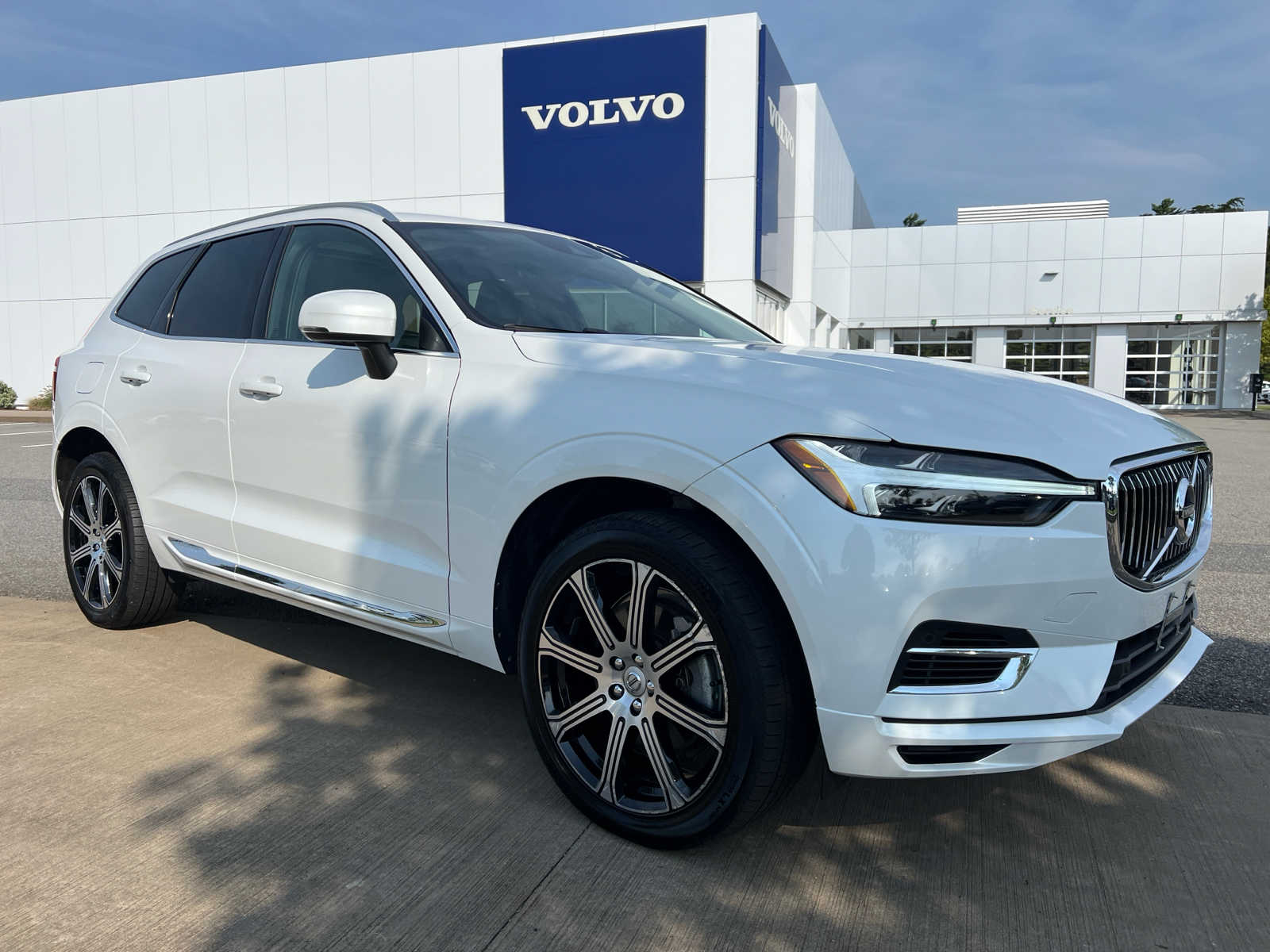 Used 2021 Volvo XC60 Inscription with VIN YV4BR0DL4M1825815 for sale in Plymouth, MA