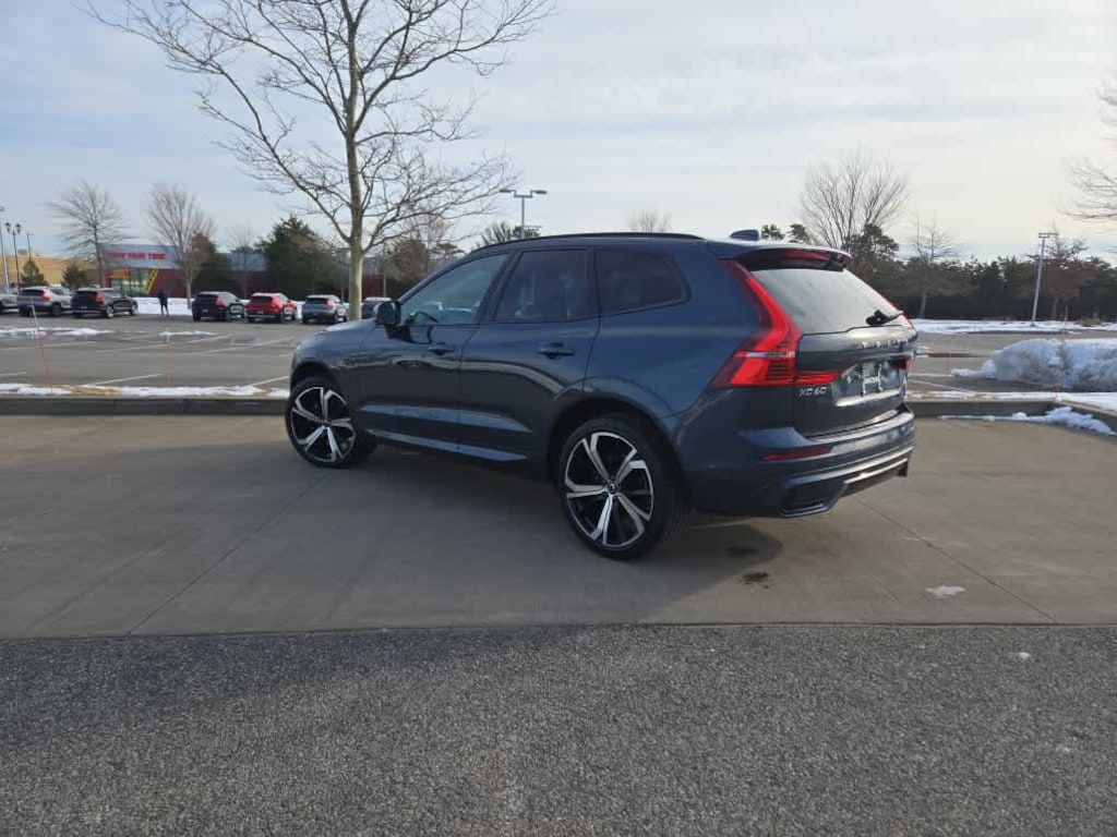 Used 2023 Volvo XC60 B5 AWD Ultimate Dark SUV