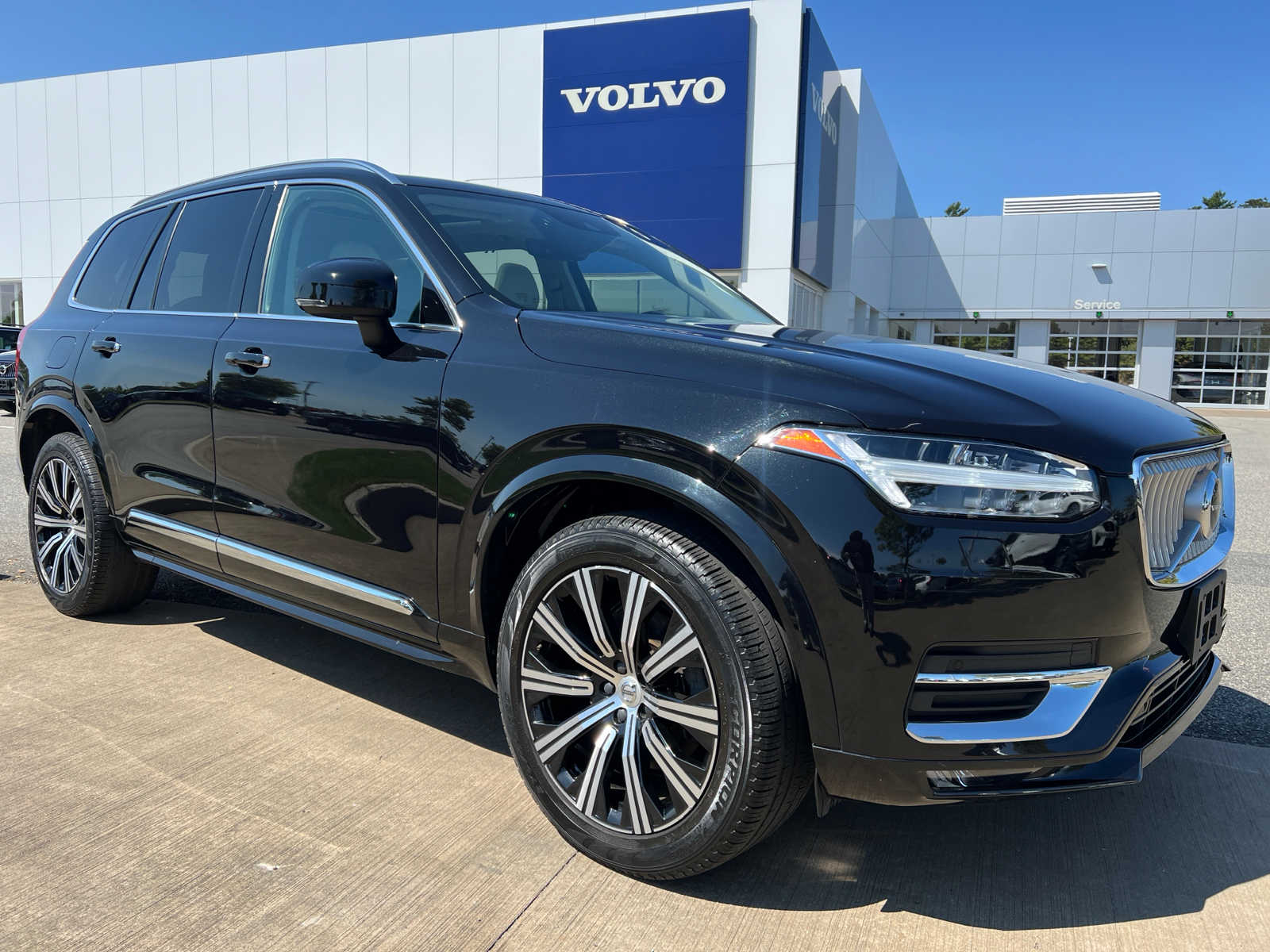 Used 2021 Volvo XC90 Inscription with VIN YV4A22PL8M1764136 for sale in Plymouth, MA