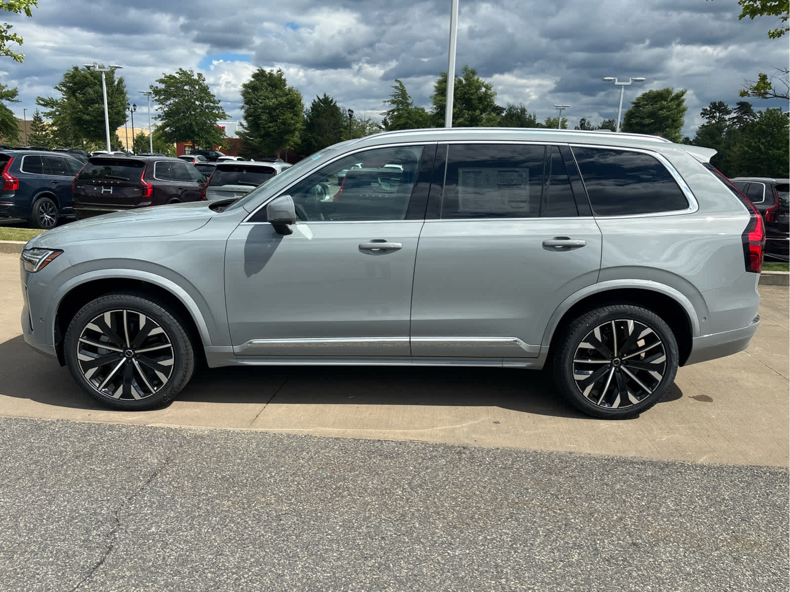 2026 Volvo XC90 Ultra - Photo 23