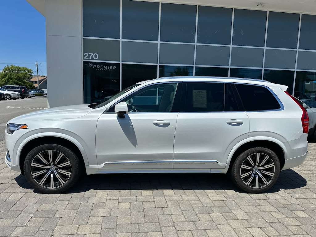 Used 2025 Volvo XC90 B5 Core SUV