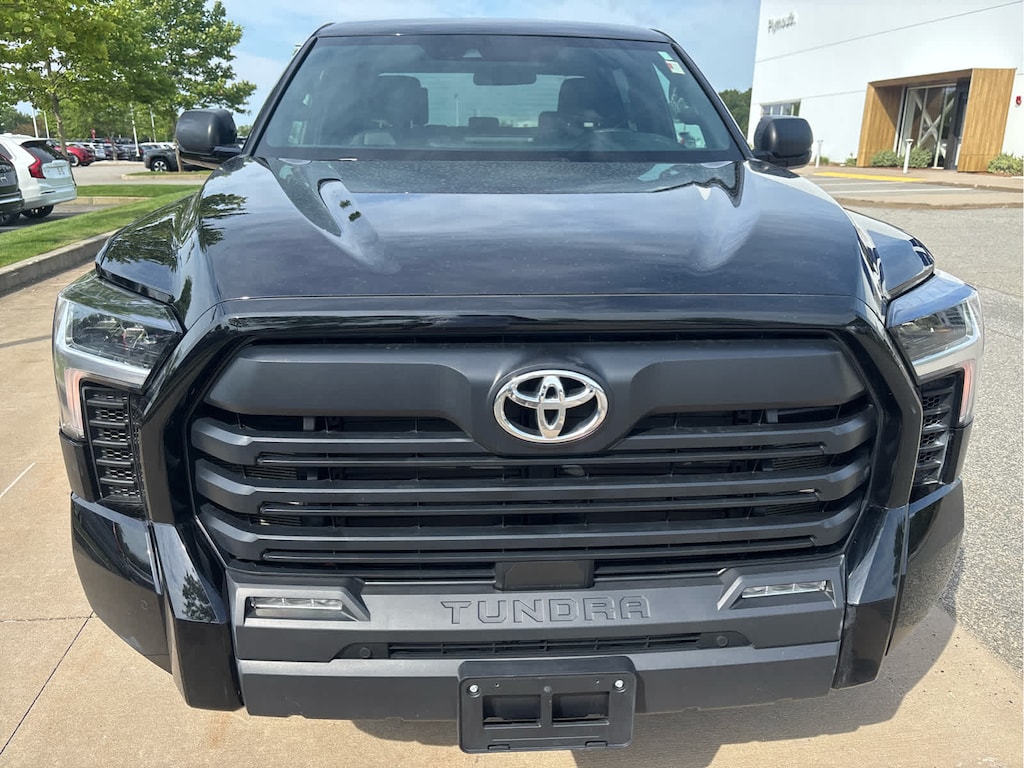 Used 2025 Toyota Tundra SR5 Truck CrewMax