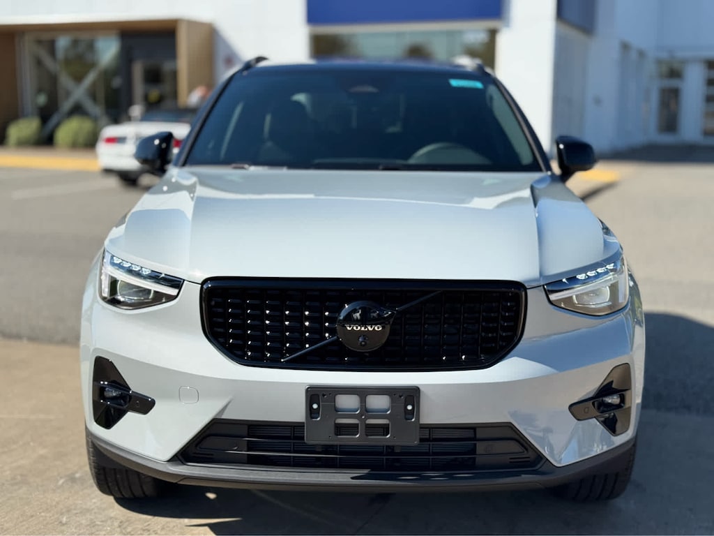 New 2026 Volvo XC40 B5 Ultra Black Edition SUV