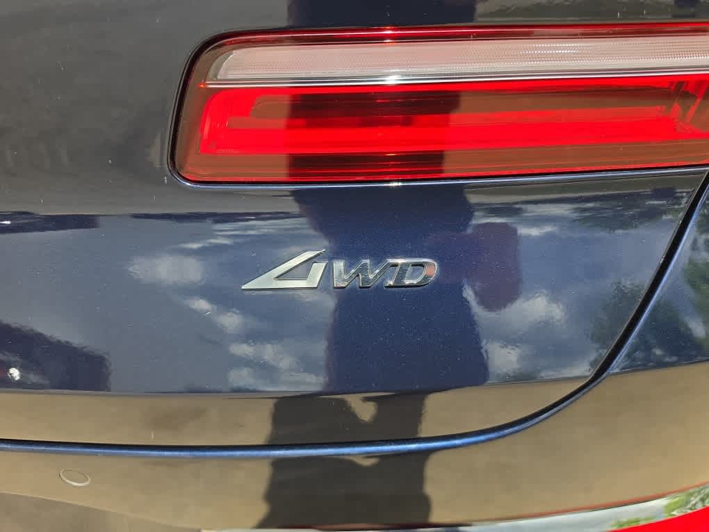 2025 GENESIS GV80 9