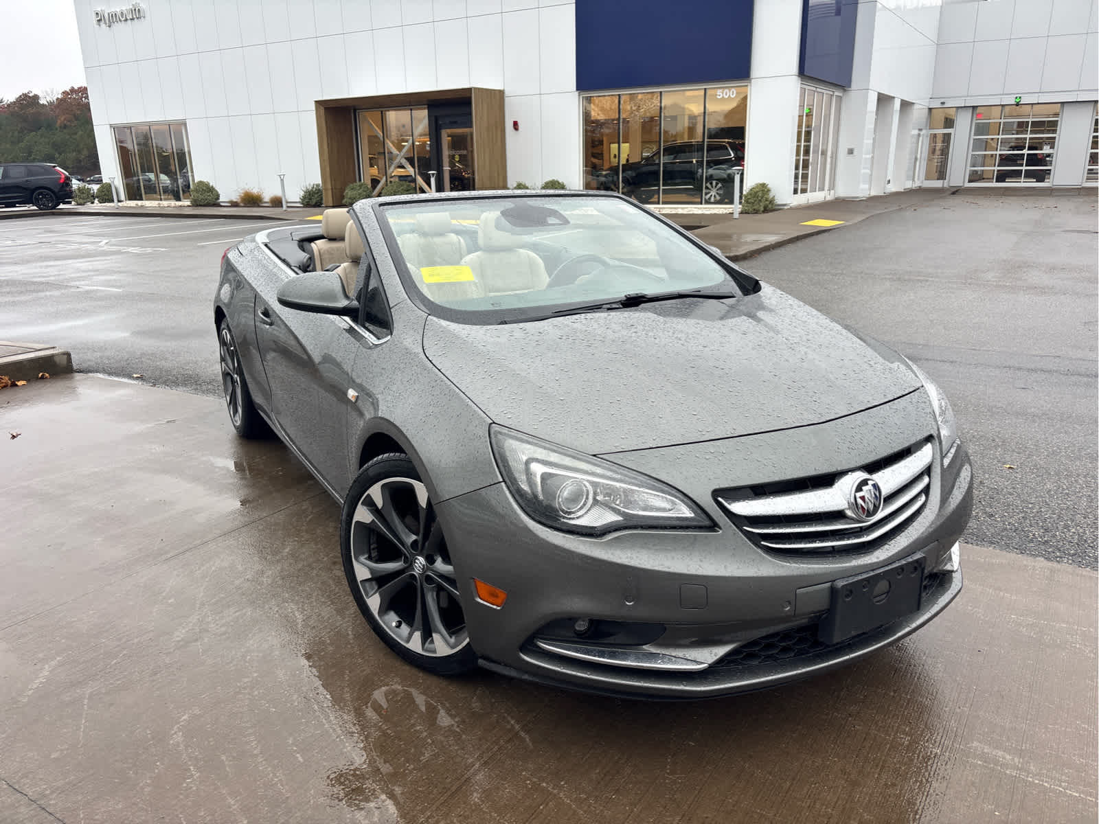 2018 Buick Cascada Premium photo 2