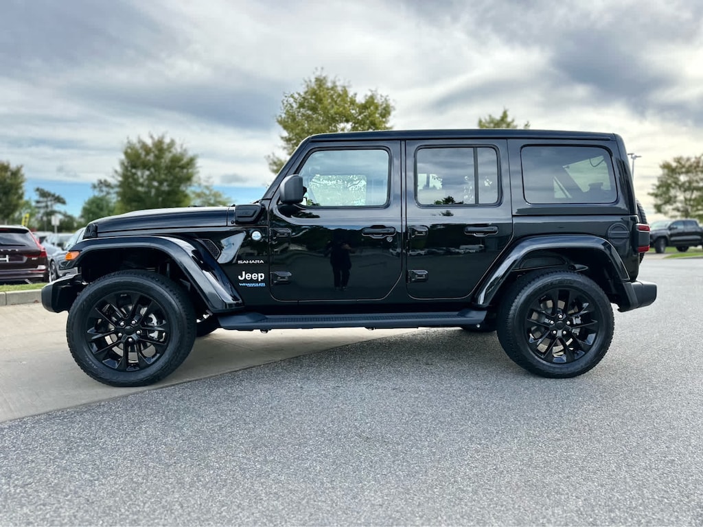 Used 2021 Jeep Wrangler 4xe Sahara SUV