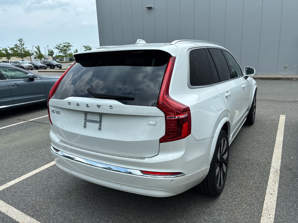 Used 2024 Volvo XC90 plug-in hybrid T8 Plus Bright 7-Seater SUV