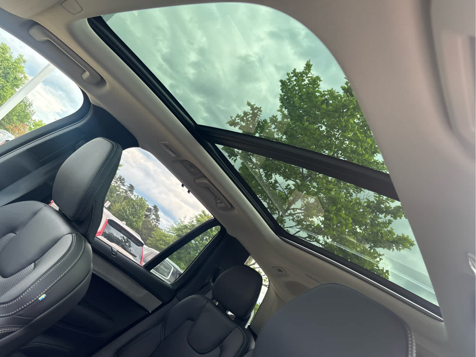 2026 Volvo XC90 Ultra - Photo 21