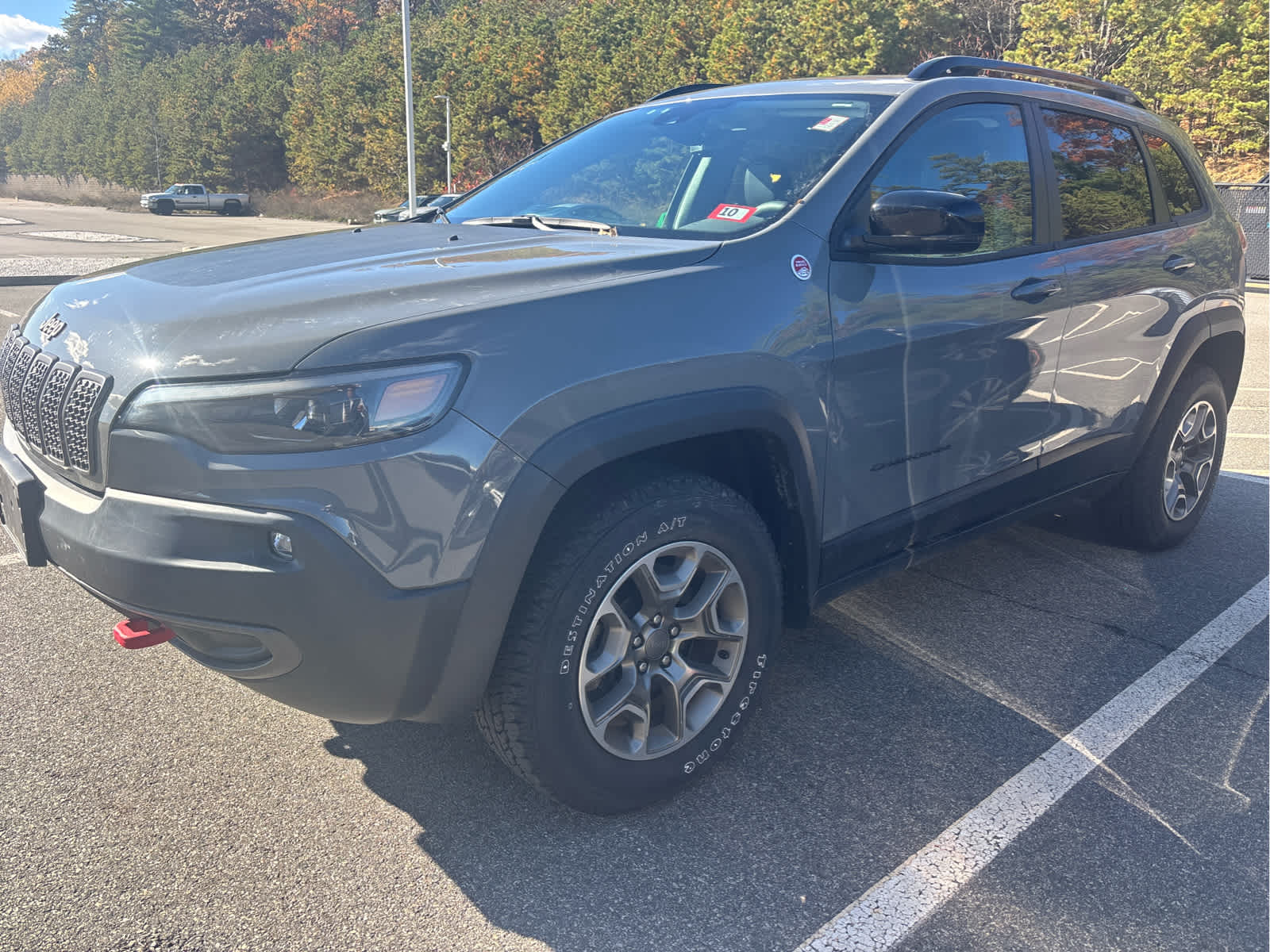 2022 Jeep Cherokee Trailhawk photo 3