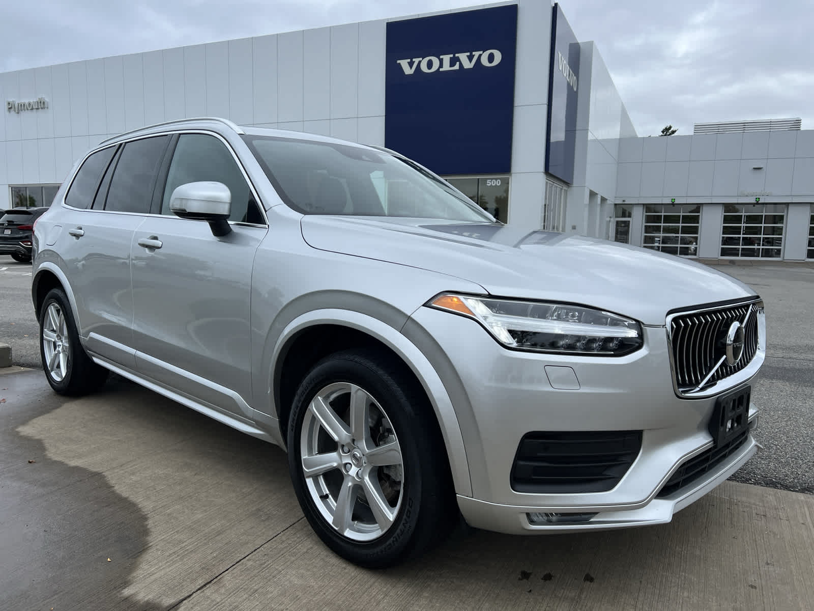 Used 2021 Volvo XC90 Momentum with VIN YV4A22PK0M1761335 for sale in Plymouth, MA