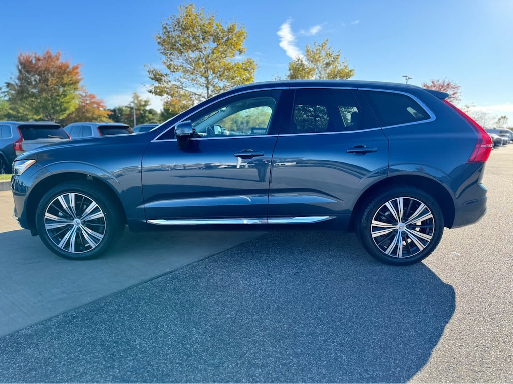Used 2022 Volvo XC60 B5 AWD Inscription SUV