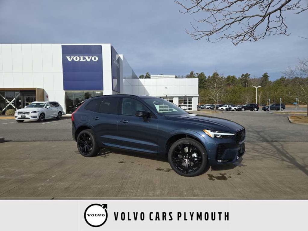 New 2026 Volvo XC60 B5 Ultra Black Edition SUV