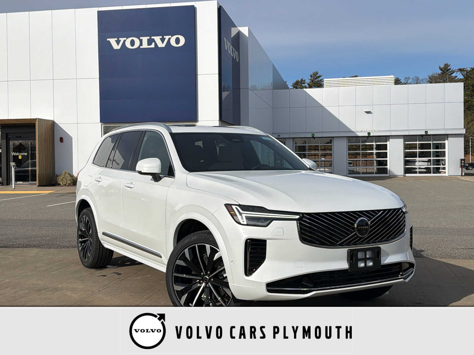 2026 Volvo XC90 Plus's photo