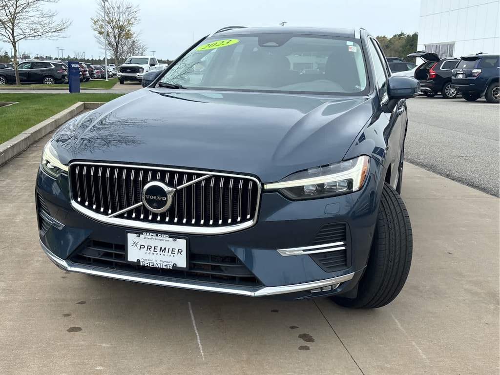 Used 2023 Volvo XC60 B5 AWD Plus Bright SUV