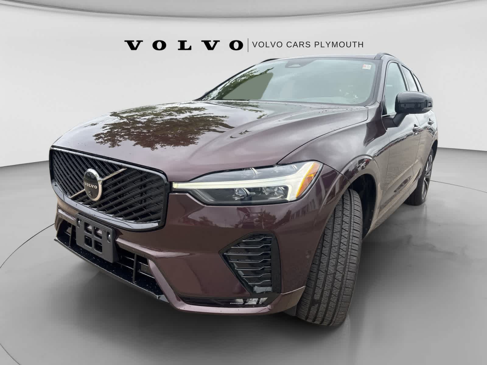 2026 Volvo XC60 Plus - Photo 5