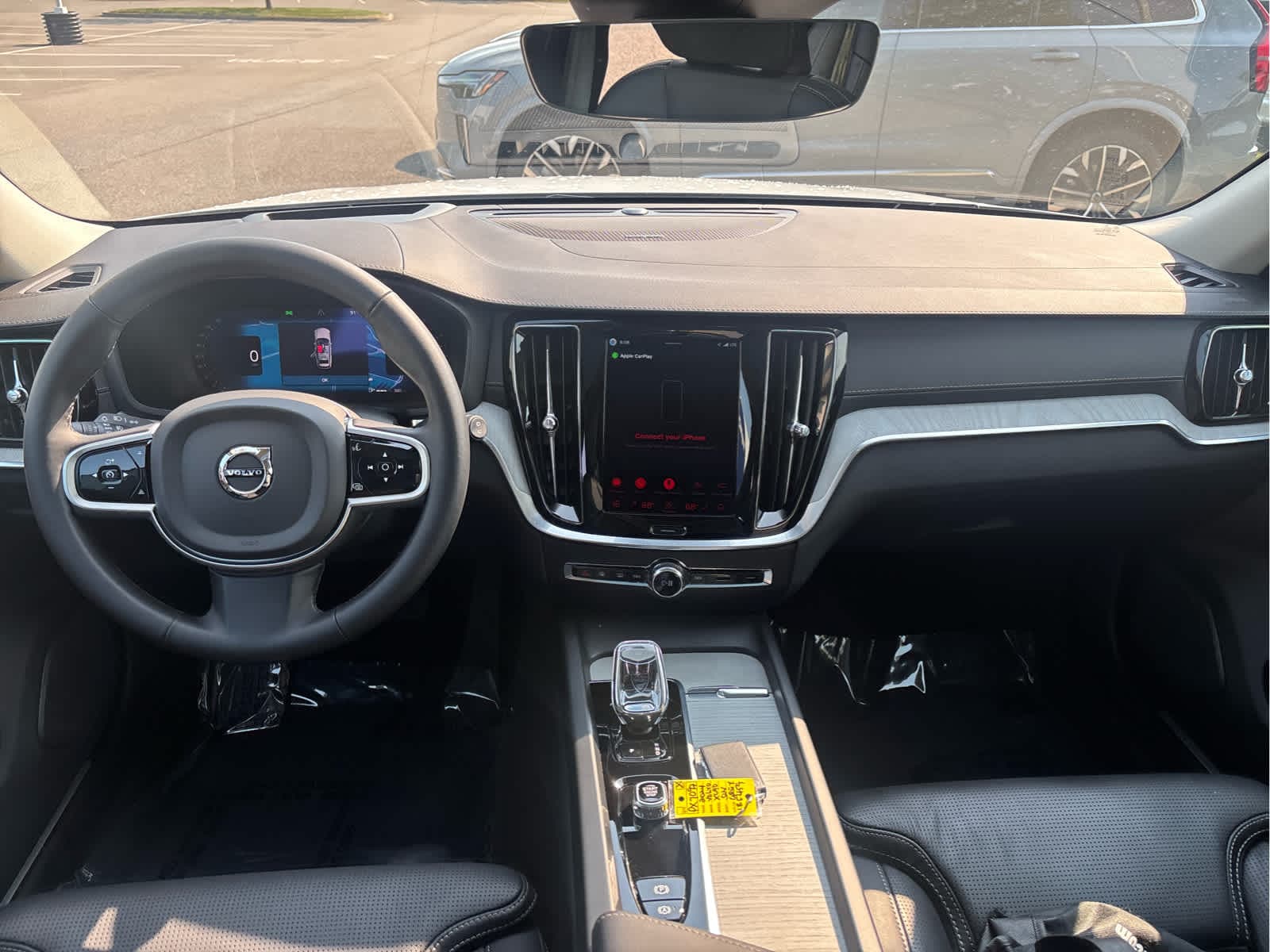 2026 Volvo V60 Cross Country 15