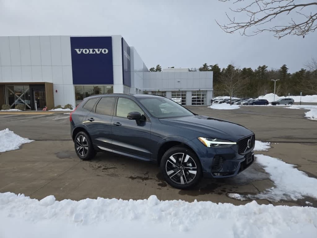 New 2026 Volvo XC60 B5 Plus SUV