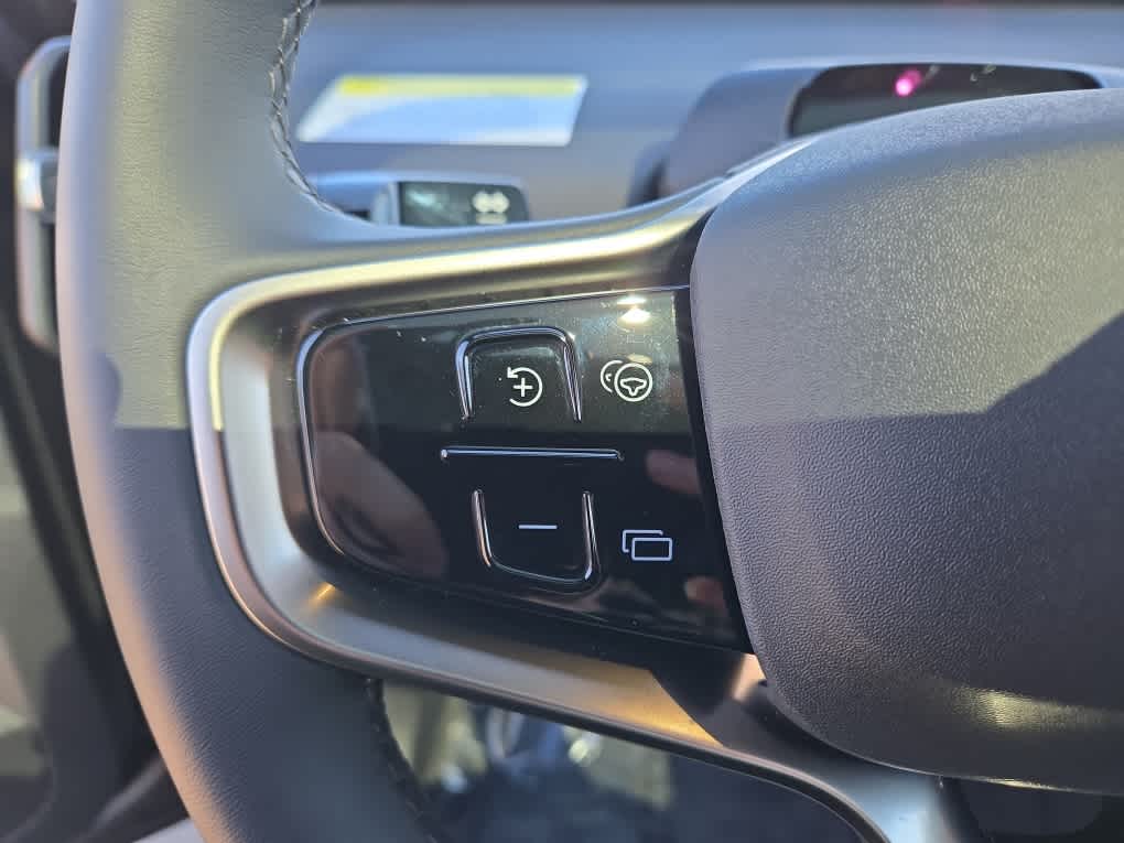 2025 Volvo EX30 Plus - Photo 16