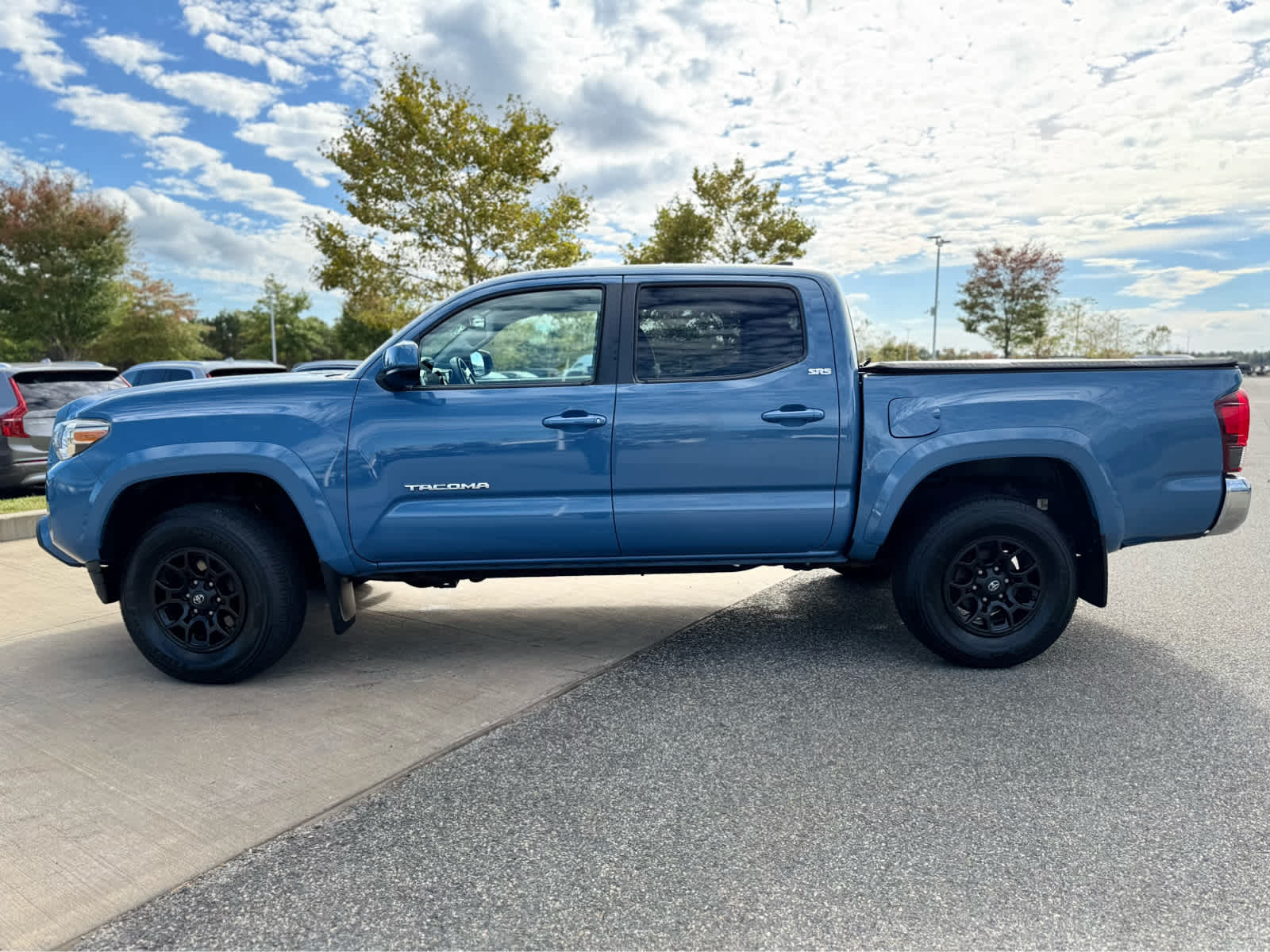 2019 Toyota Tacoma SR5 Double Cab V6 photo 2