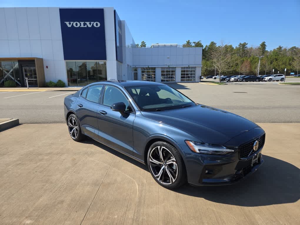 Used 2024 Volvo S60 Core with VIN 7JRL12TK9RG324881 for sale in Plymouth, MA