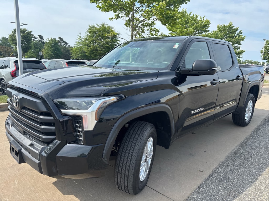 Used 2025 Toyota Tundra SR5 Truck CrewMax