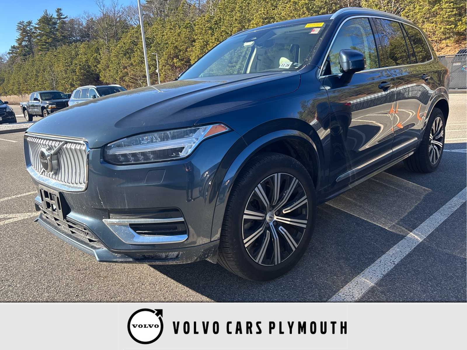 2024 Volvo XC90 Core's photo