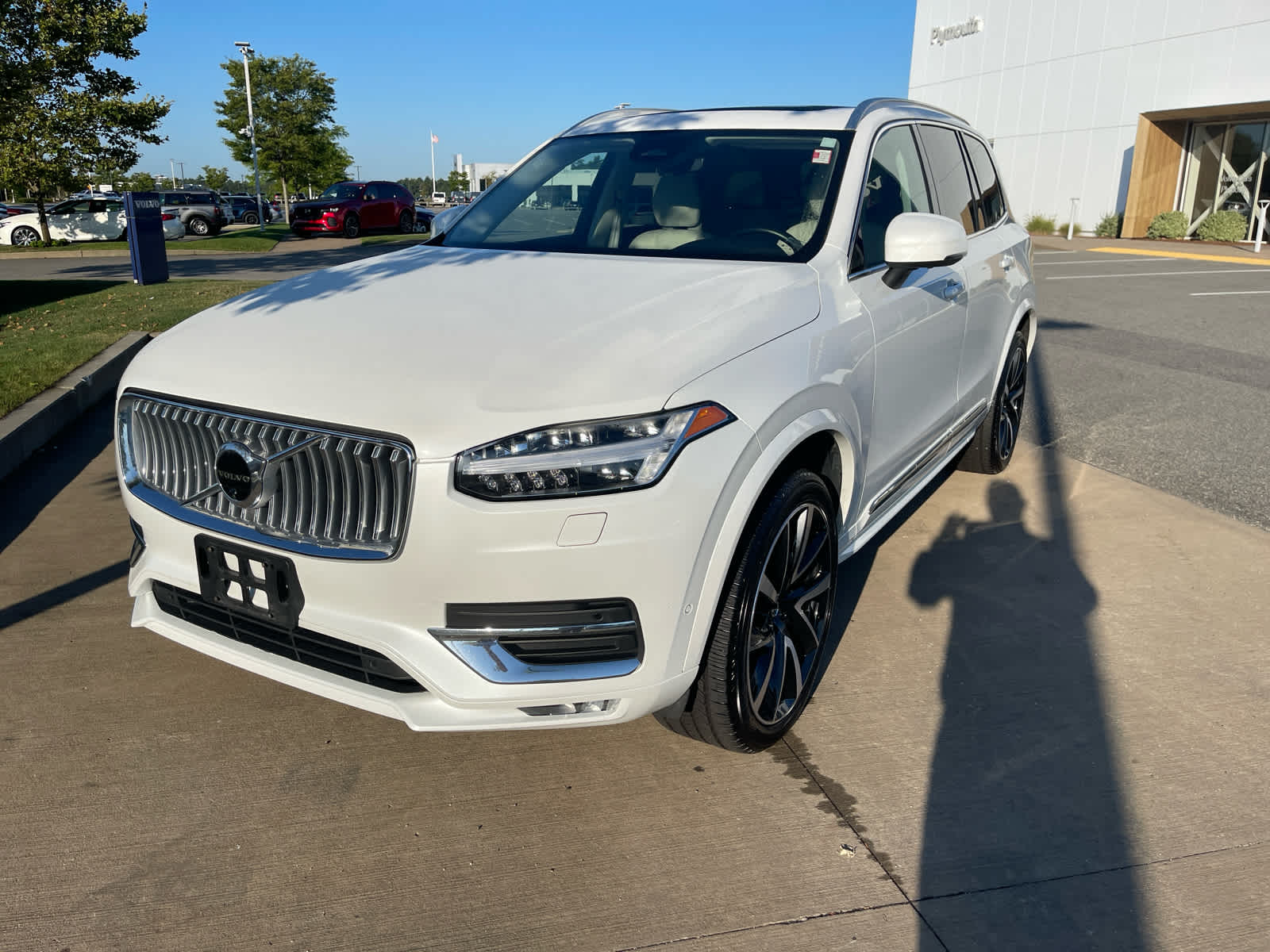 2023 Volvo XC90 AWD Plus photo 4