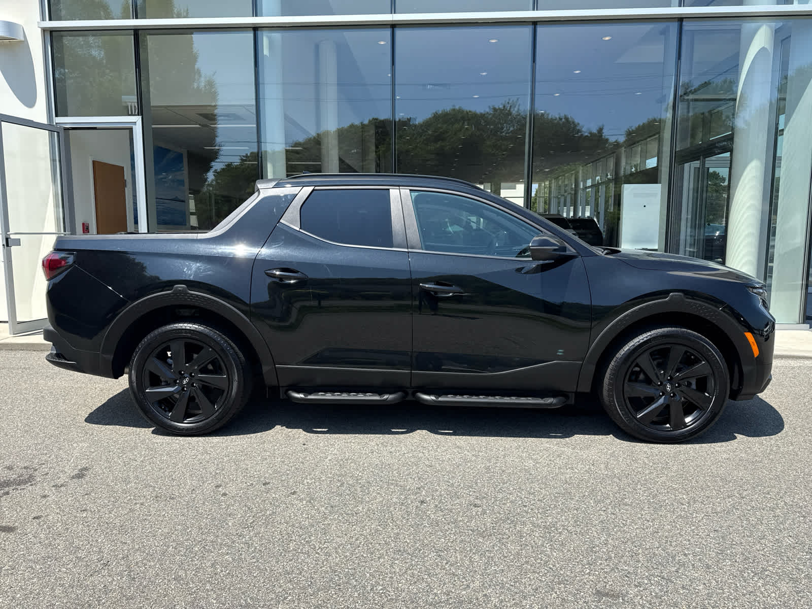 2024 Hyundai Santa Cruz Night photo 2