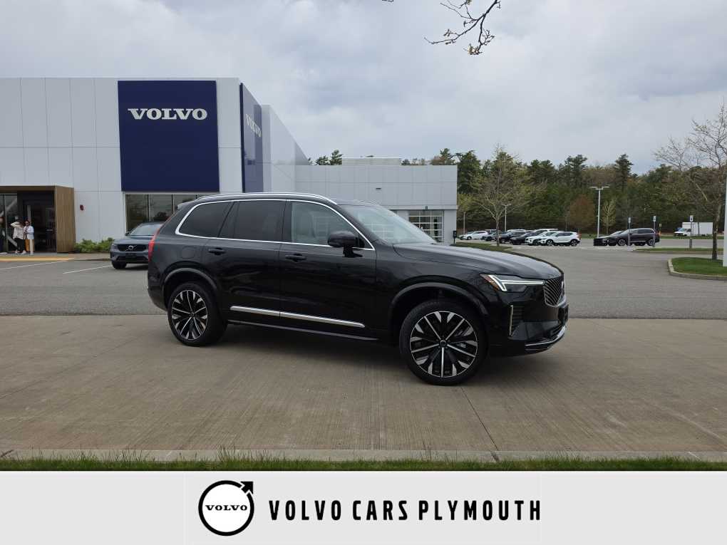 2025 Volvo XC90 B5 Plus Bright 4WD's photo