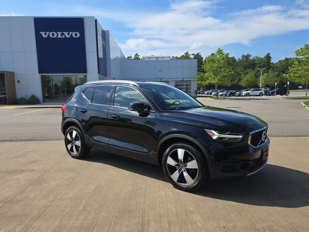 2019 Volvo XC40 T5 photo 2