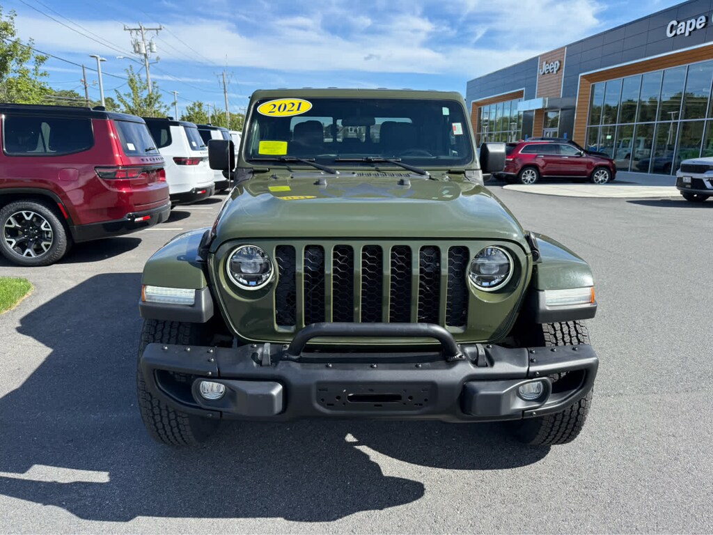 Used 2021 Jeep Gladiator Sport Truck Crew Cab