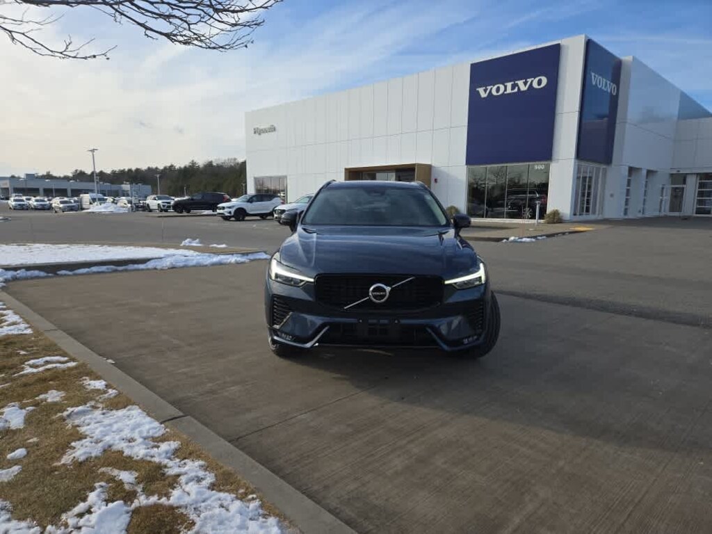 Used 2023 Volvo XC60 B5 AWD Ultimate Dark SUV
