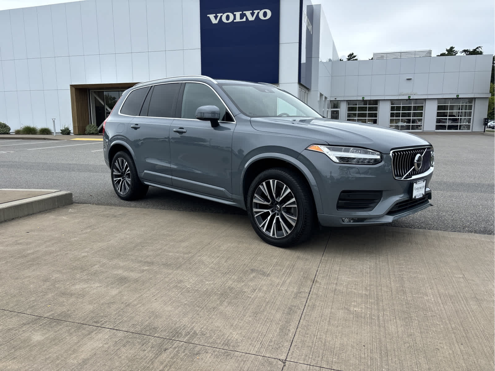 Used 2022 Volvo XC90 Momentum with VIN YV4A22PK9N1839936 for sale in Plymouth, MA