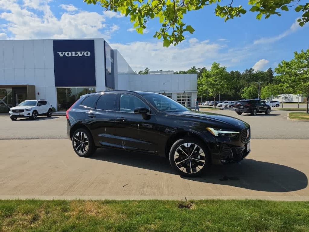 New 2026 Volvo XC60 B5 Plus SUV