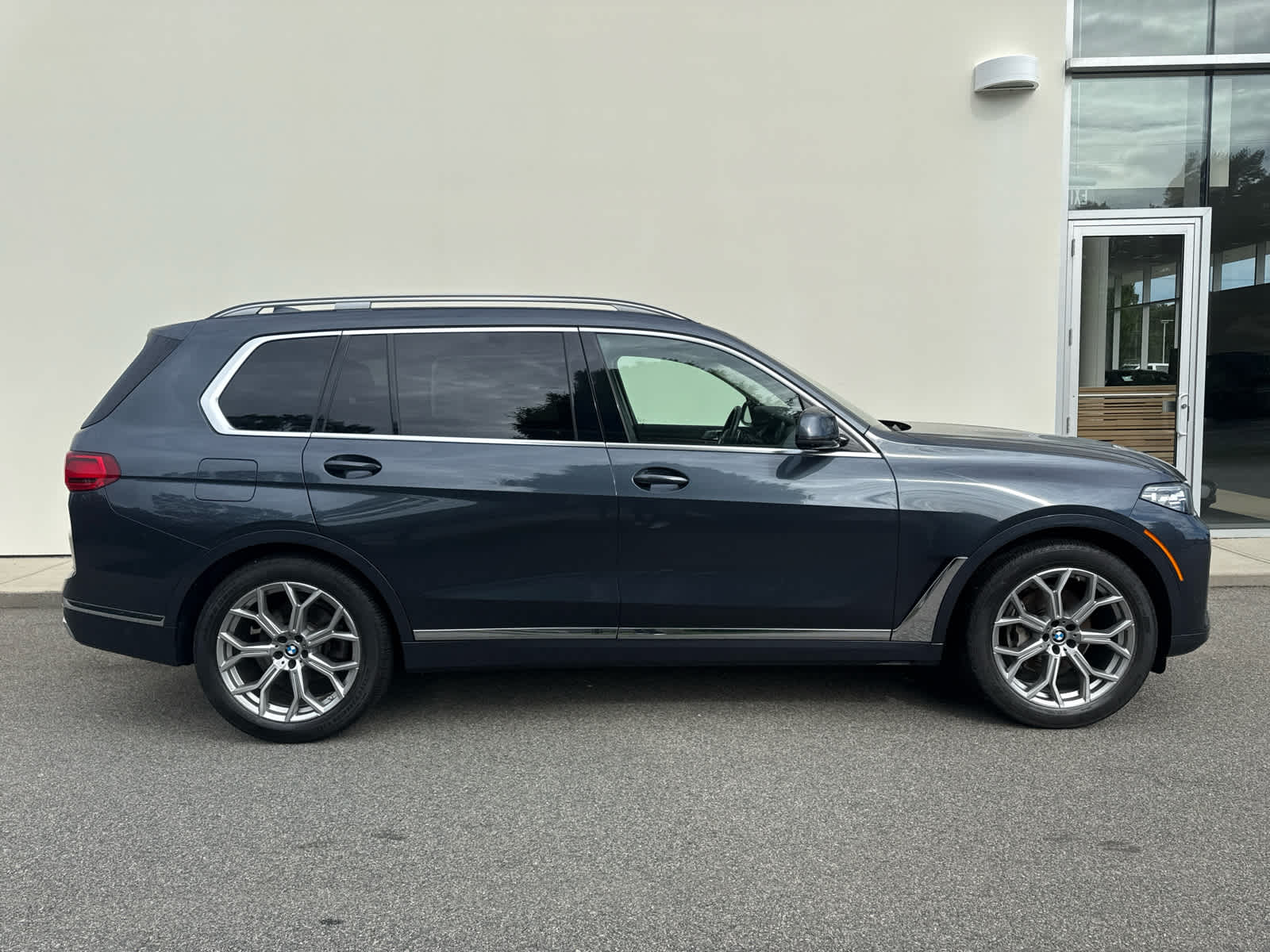 2022 Bmw X7 xDrive40i photo 2