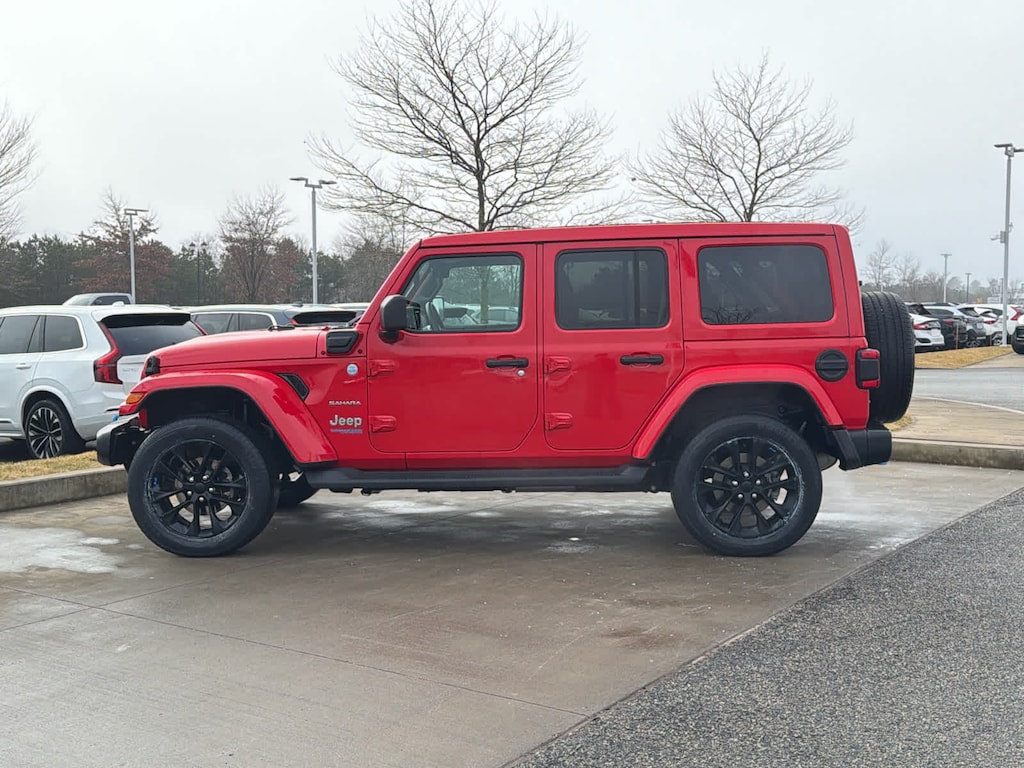Used 2022 Jeep Wrangler Unlimited 4xe Sahara SUV