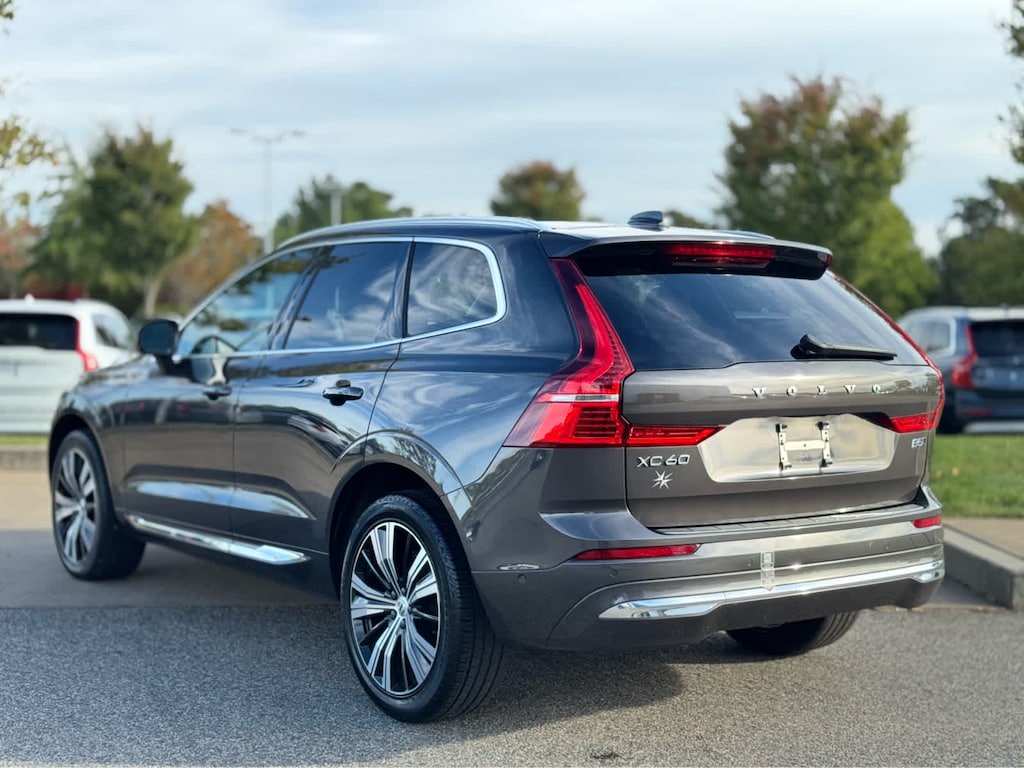 Used 2022 Volvo XC60 B5 AWD Inscription SUV
