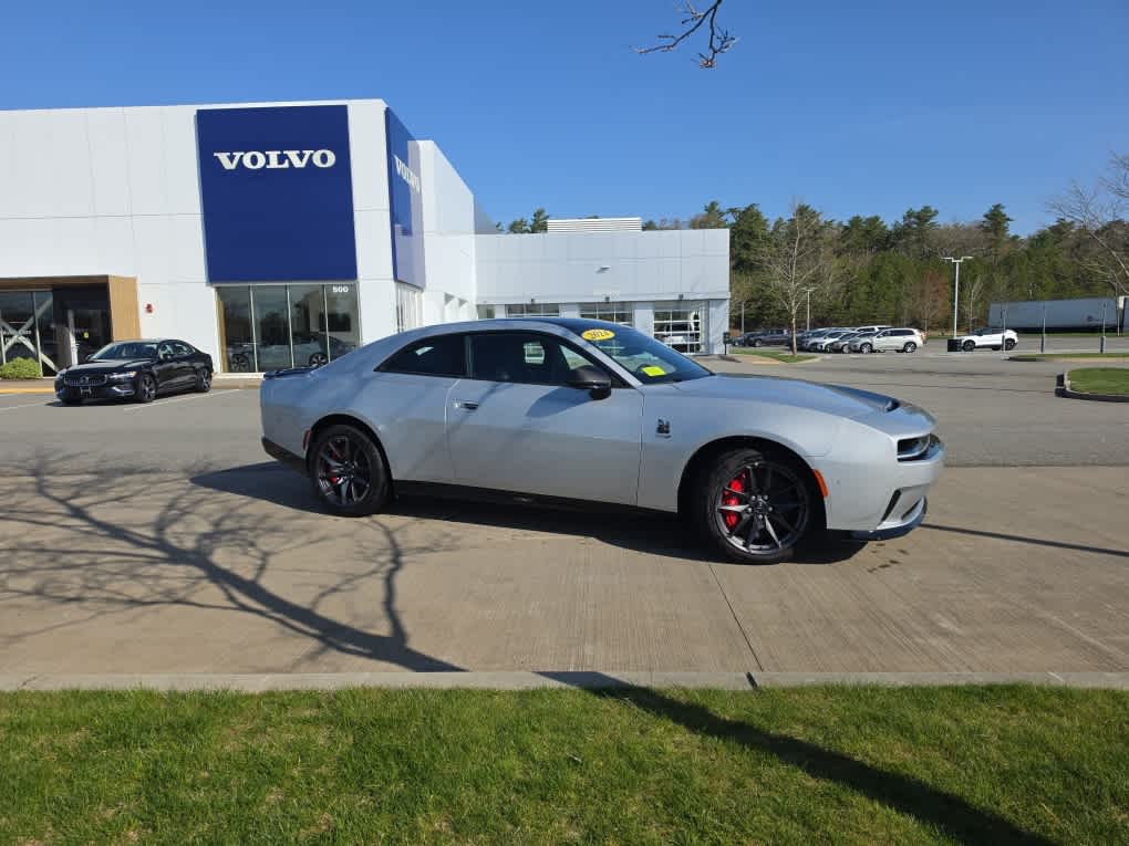 Used 2024 Dodge Charger Daytona Scat Pack with VIN 2C3CDBDK8RR204951 for sale in Plymouth, MA