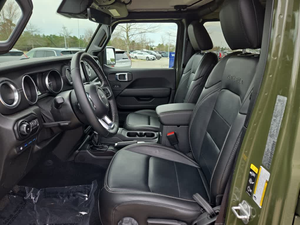 2021 Jeep Wrangler Unlimited Sahara 4xe photo 3