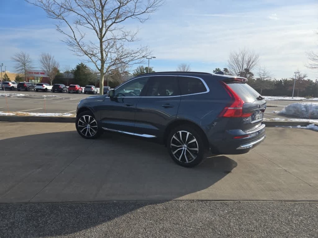 Used 2023 Volvo XC60 B5 AWD Plus Dark SUV