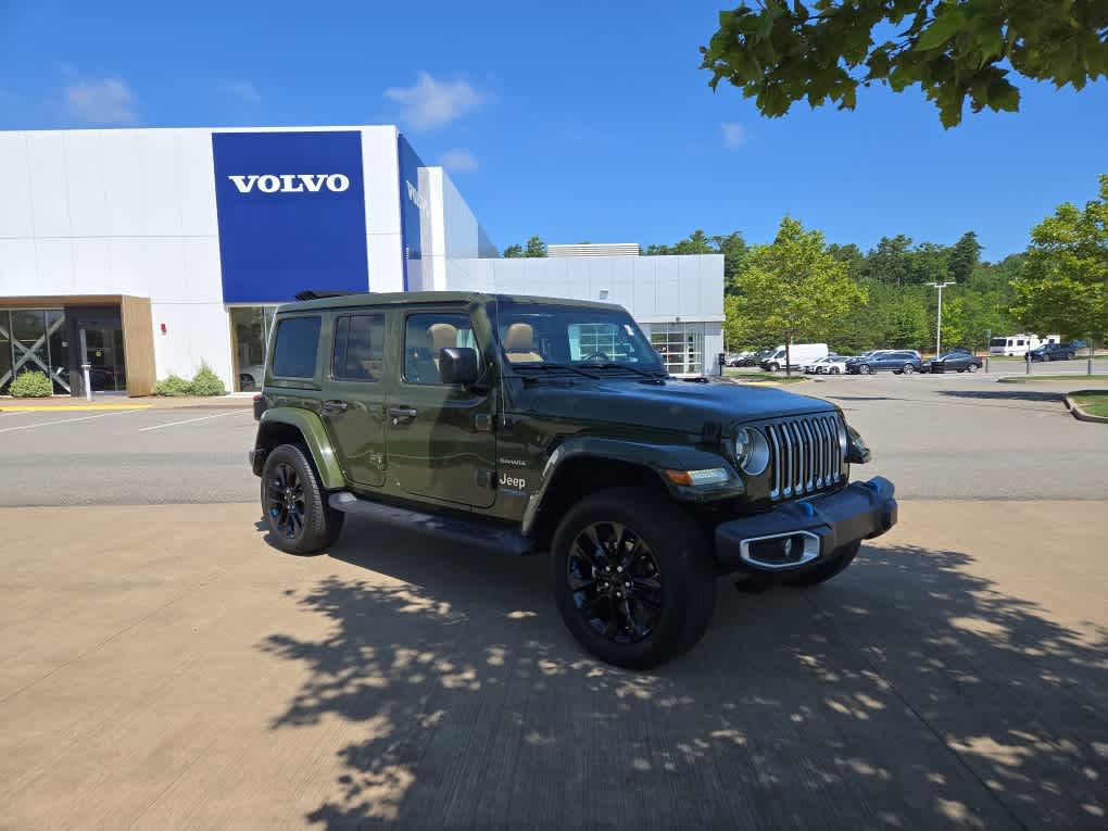 2022 Jeep Wrangler Unlimited 4xe Sahara photo 2