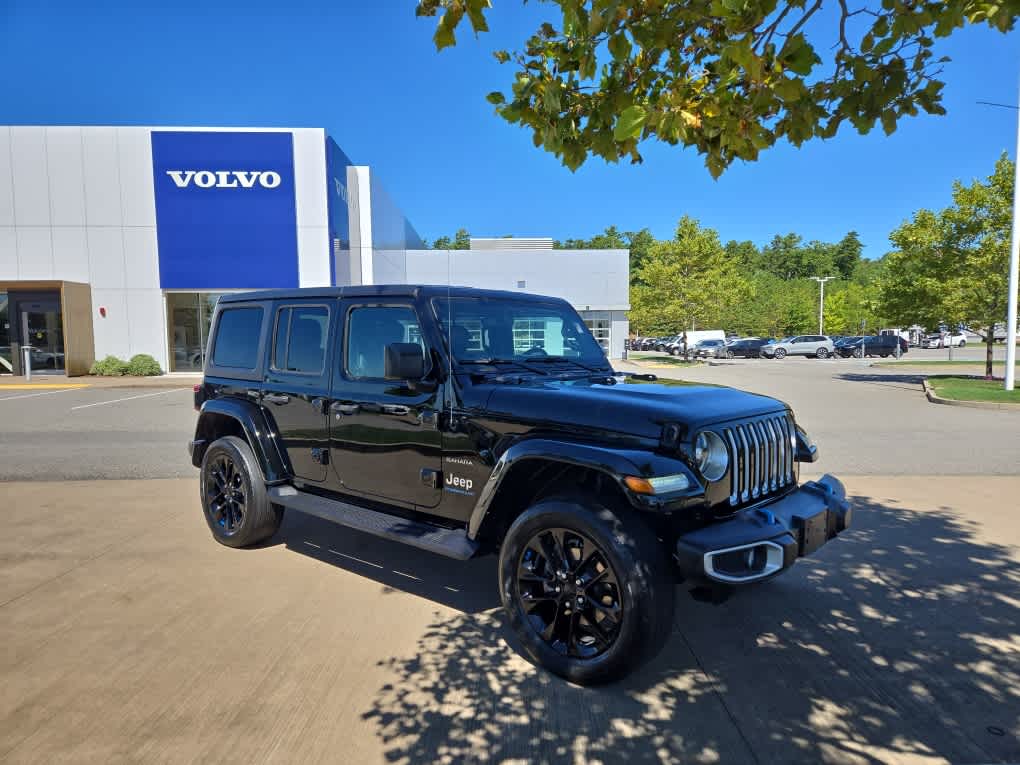 2023 Jeep Wrangler 4xe Sahara photo 2