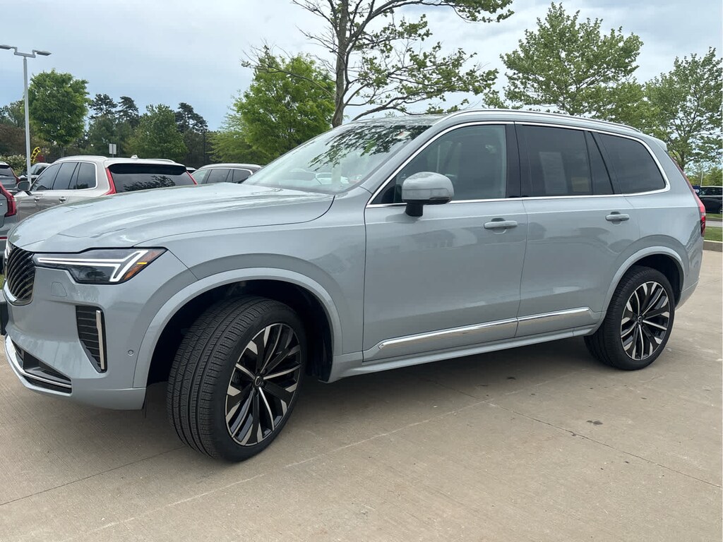 Used 2026 Volvo XC90 B6 Plus 6-Seater SUV