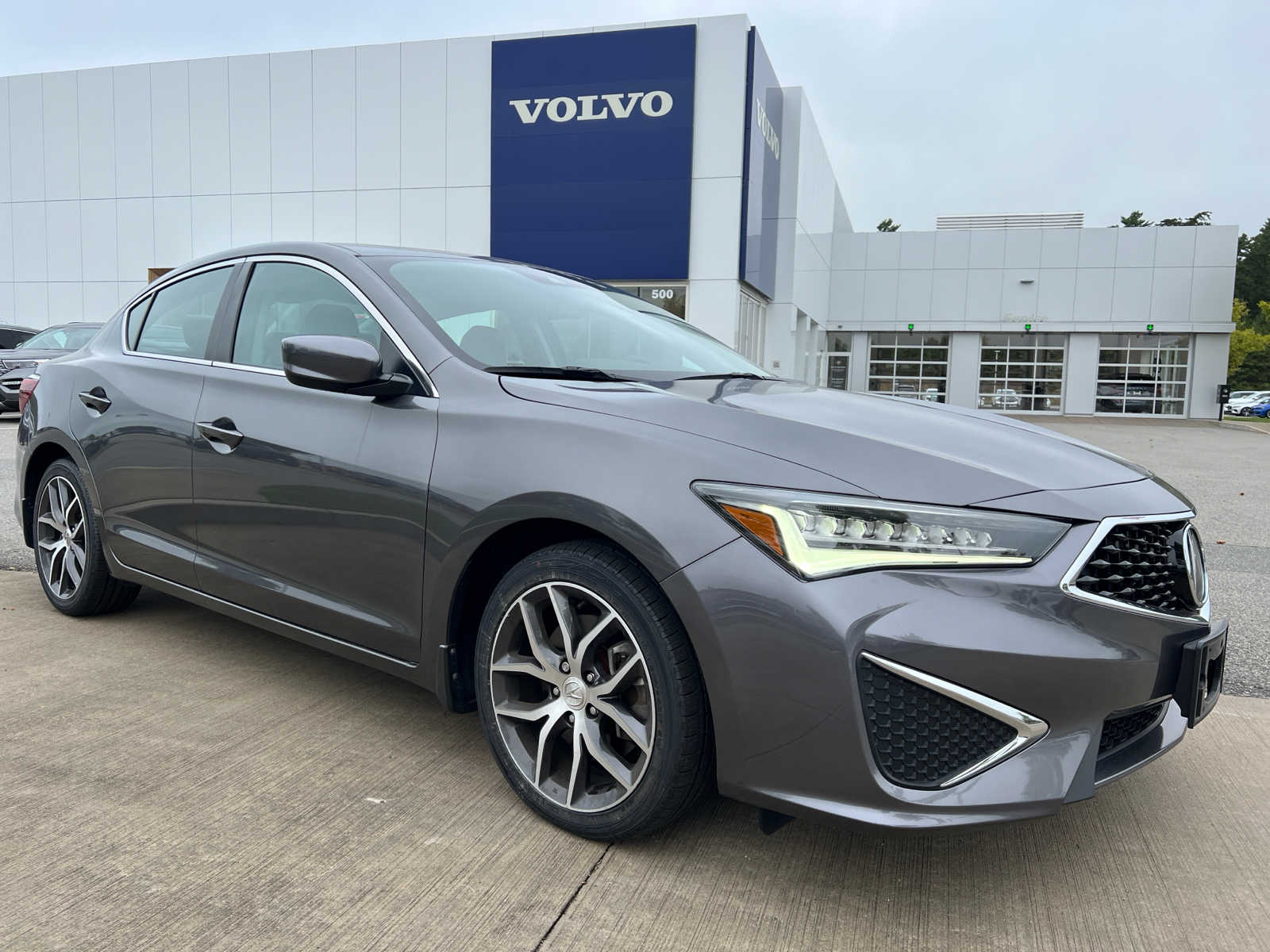 Used 2020 Acura ILX Premium with VIN 19UDE2F70LA012734 for sale in Plymouth, MA