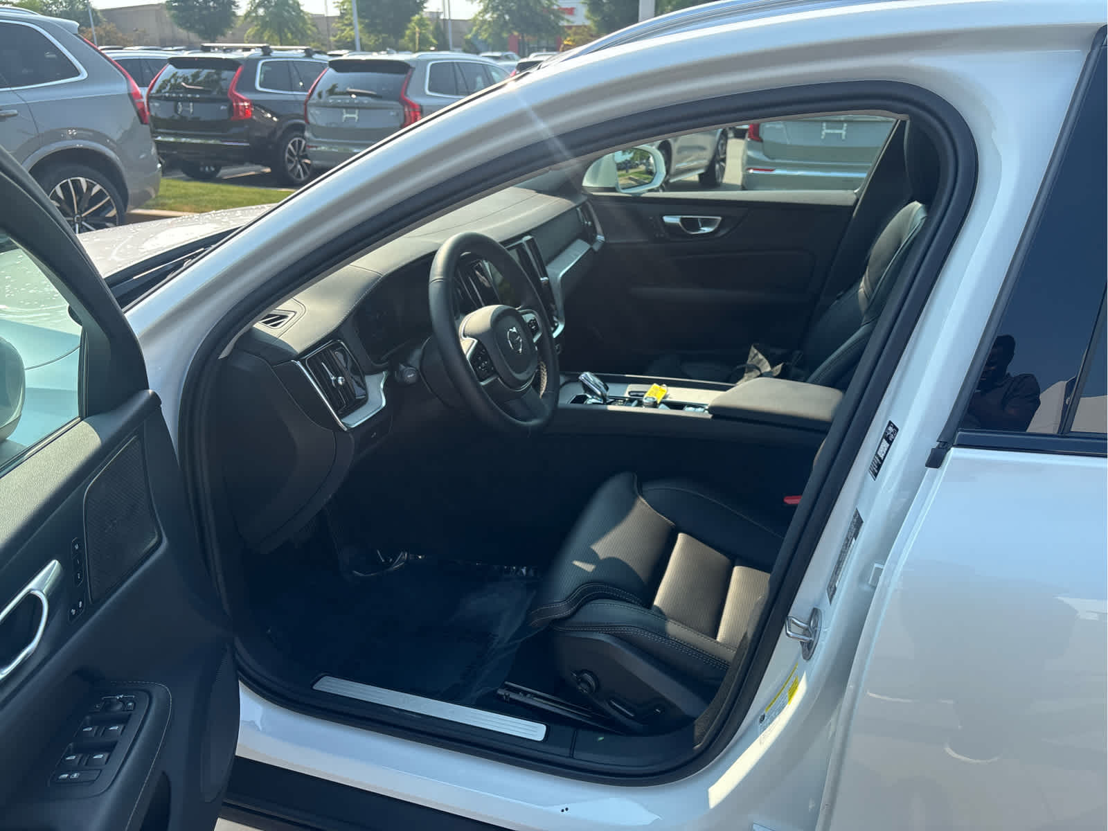 2026 Volvo V60 Cross Country 12