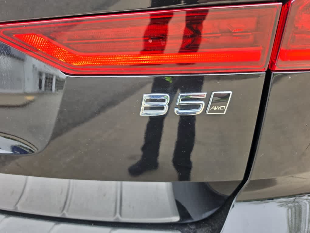2026 Volvo XC60 Ultra - Photo 9