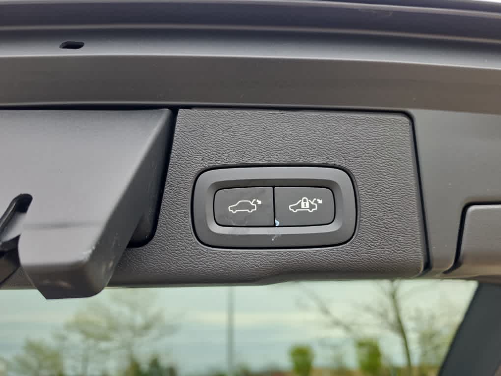2026 Volvo XC60 Ultra - Photo 7
