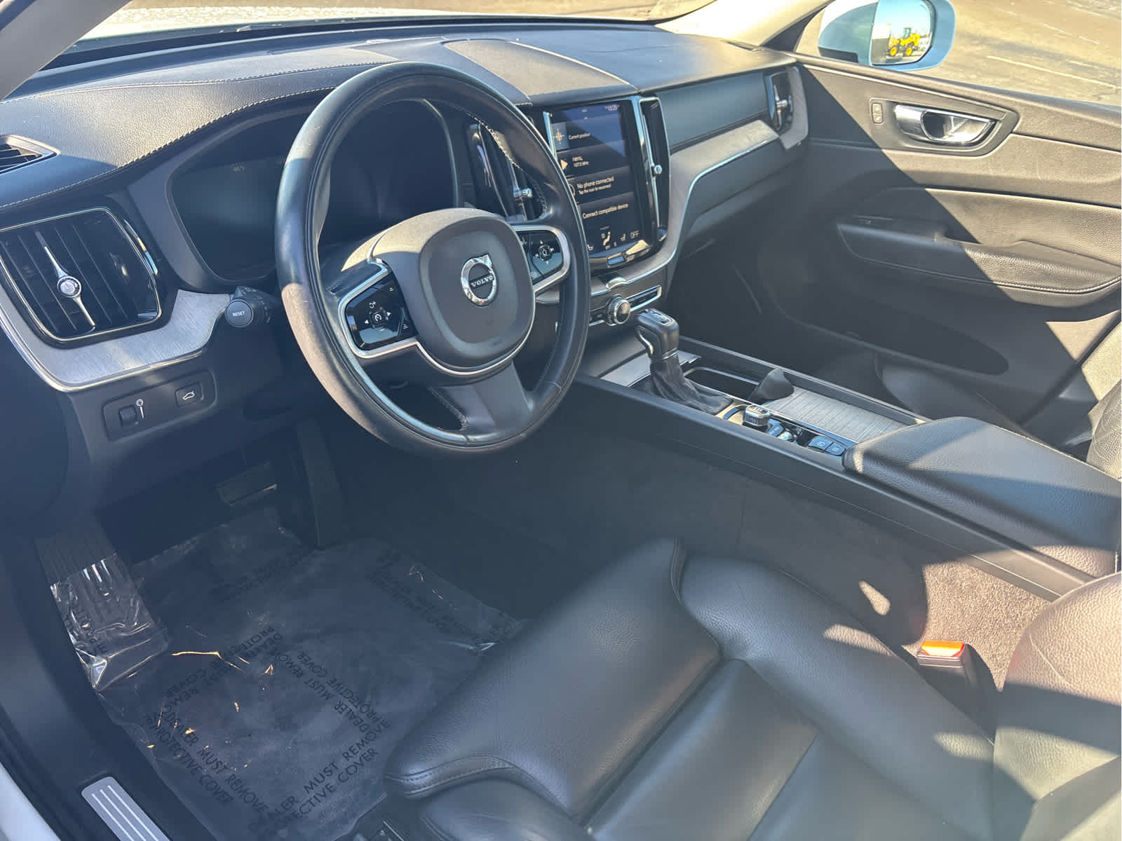 2018 Volvo XC60 T5 Inscription photo 3