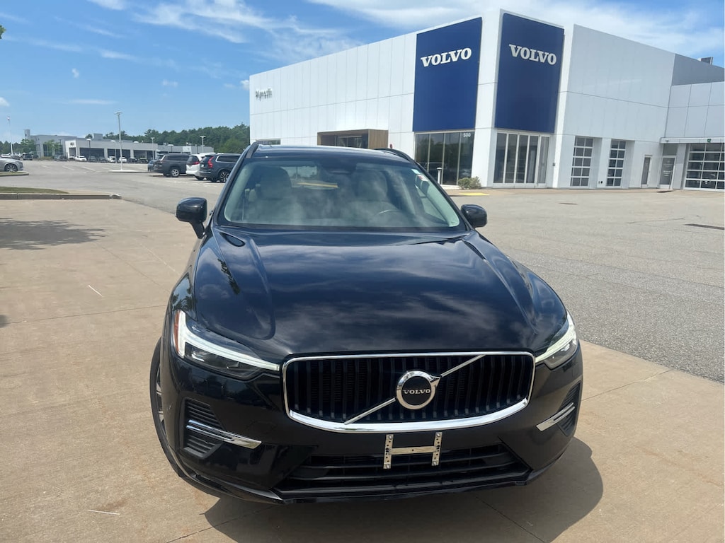 Used 2023 Volvo XC60 B5 AWD Core SUV