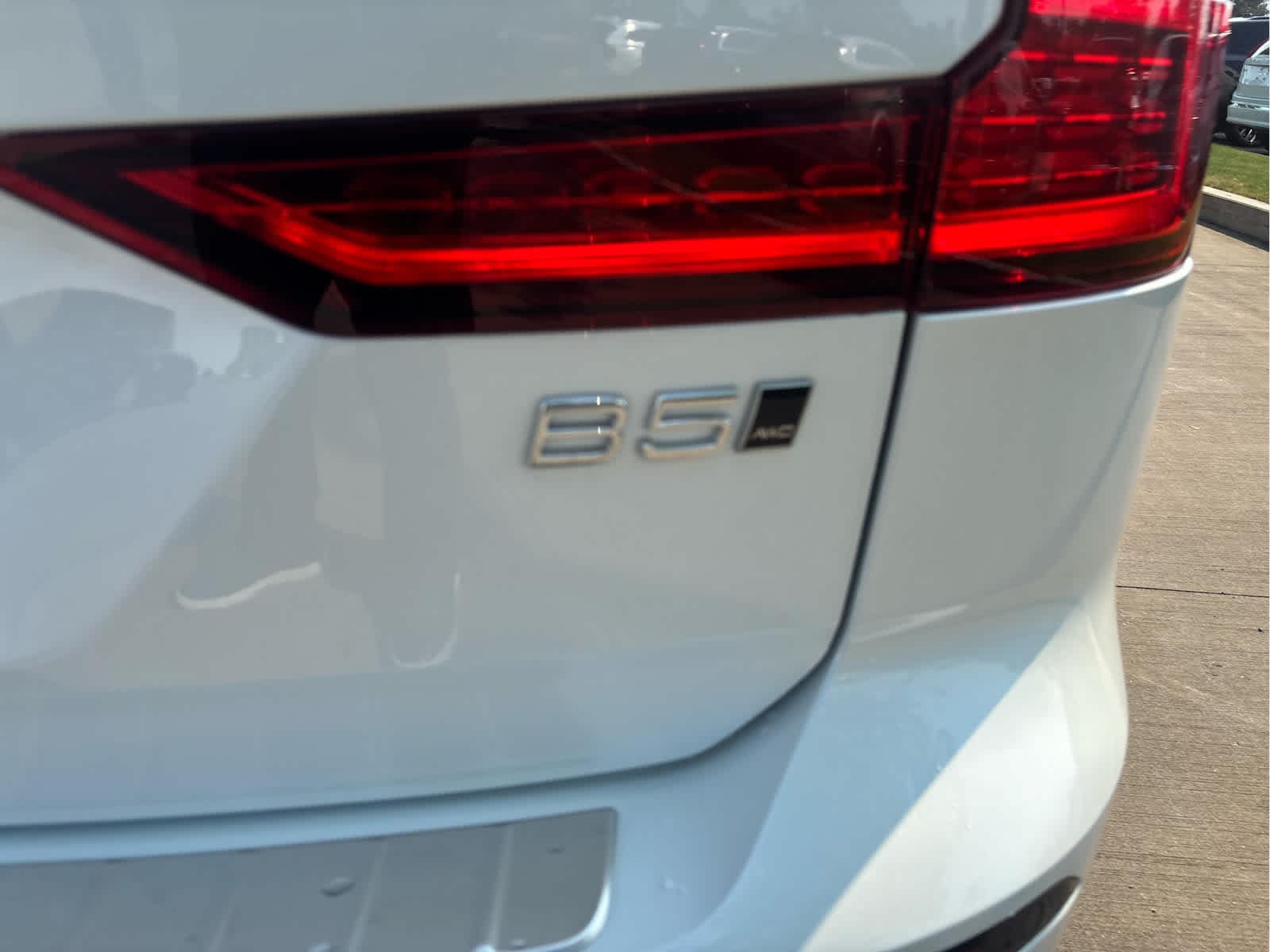 2026 Volvo V60 Cross Country 8